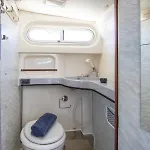 Cozy Boat To Unwind By The Ocean *