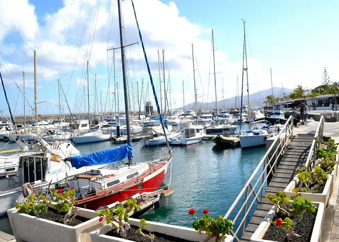 船屋 Cozy Boat To Unwind By The Ocean